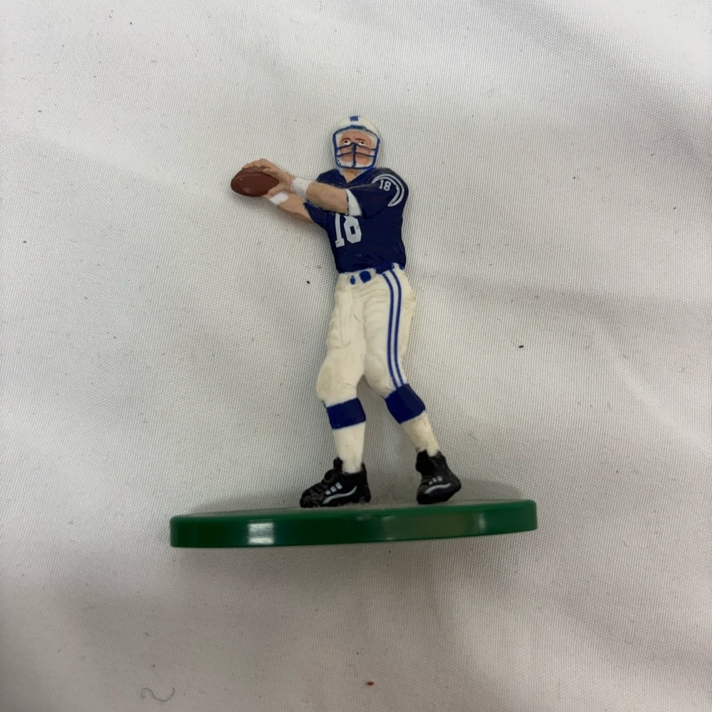 1998 Topps Action Flats Kickoff Edition Colts Peyton Manning Rookie Card Figure